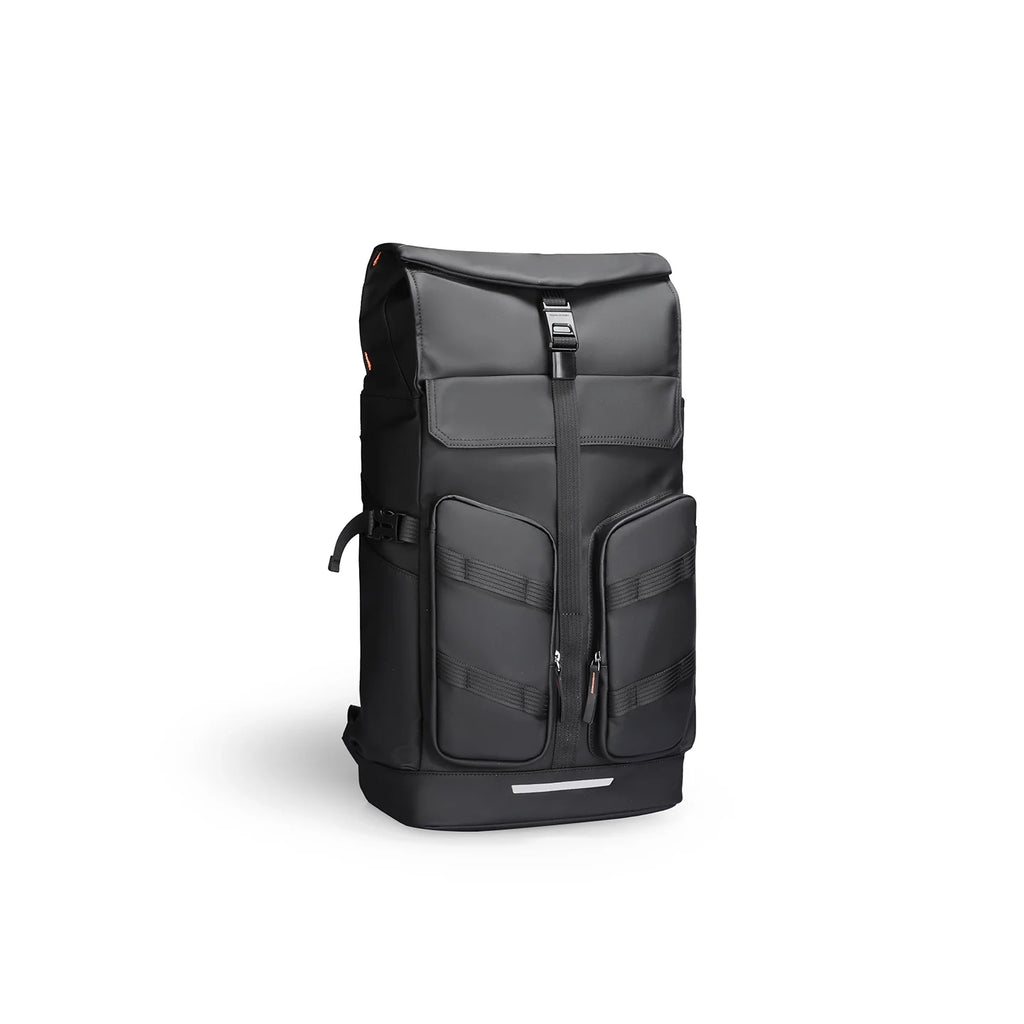 CapaFlex: Expandable Capacity Everyday Backpack 22L to 29L