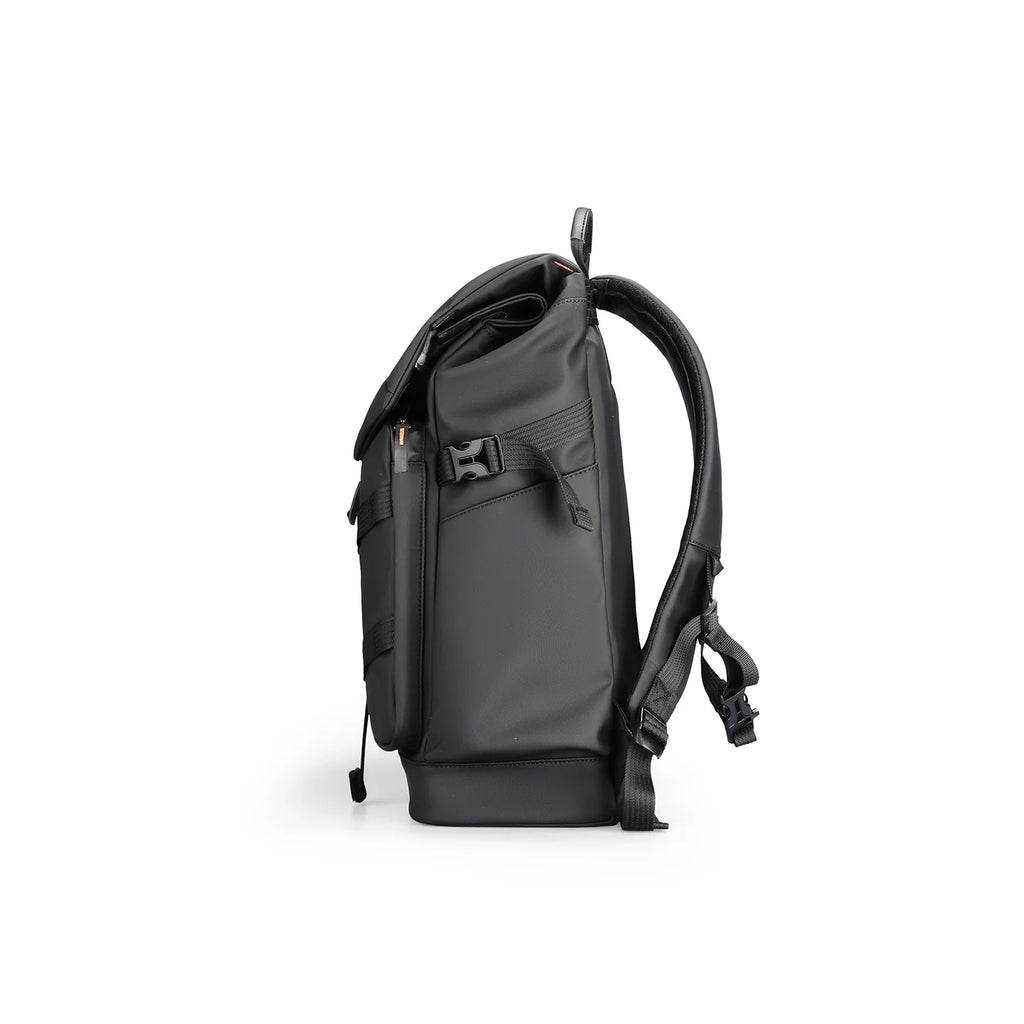 CapaFlex: Expandable Capacity Everyday Backpack 22L to 29L