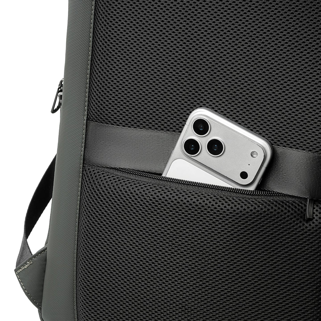 Compacto Pro: MarkRyden Top Seller Futuristic Design Simple Large Capacity Daily Backpack