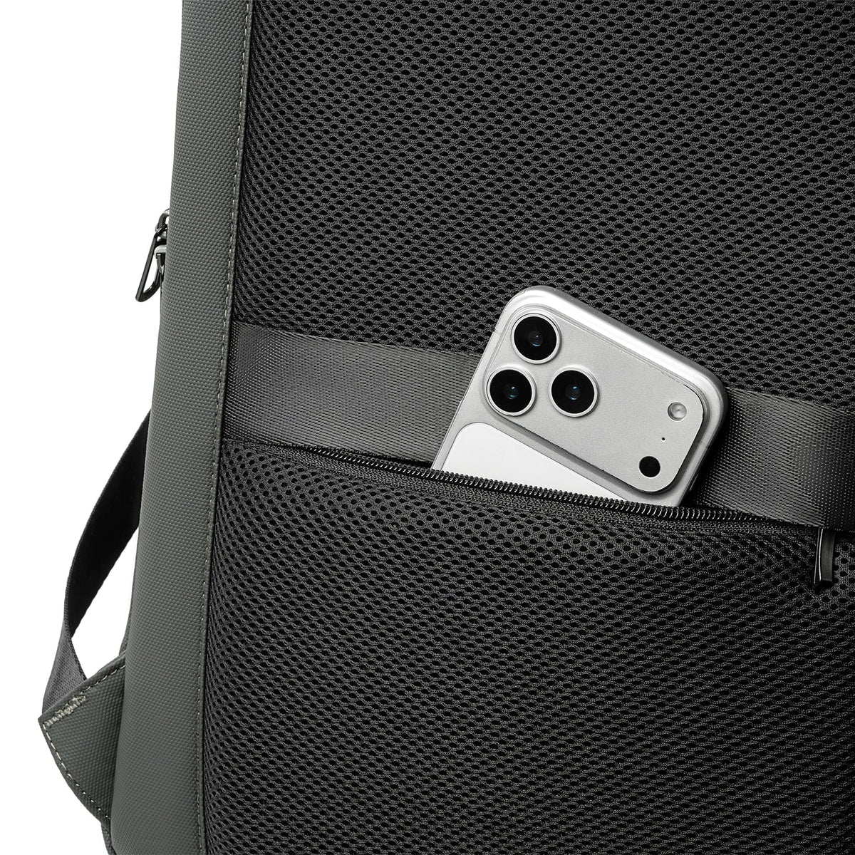 Compacto Pro: MarkRyden Top Seller Futuristic Design Simple Large Capacity Daily Backpack