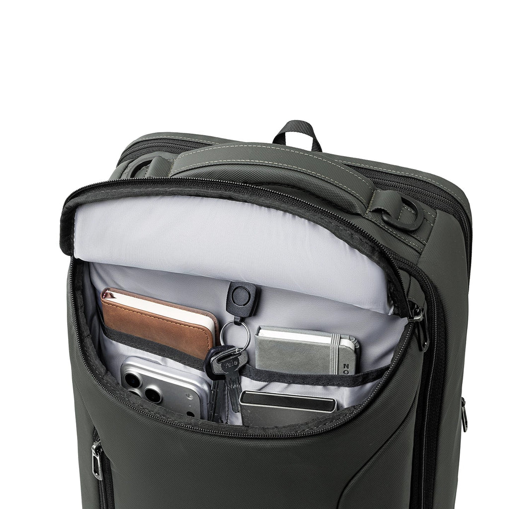 Compacto Pro: MarkRyden Top Seller Futuristic Design Simple Large Capacity Daily Backpack
