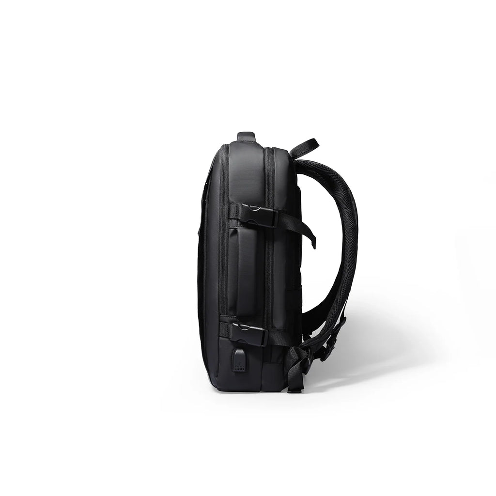 Expandos: Versatile Expandable Laptop Backpack For All-day Traveling