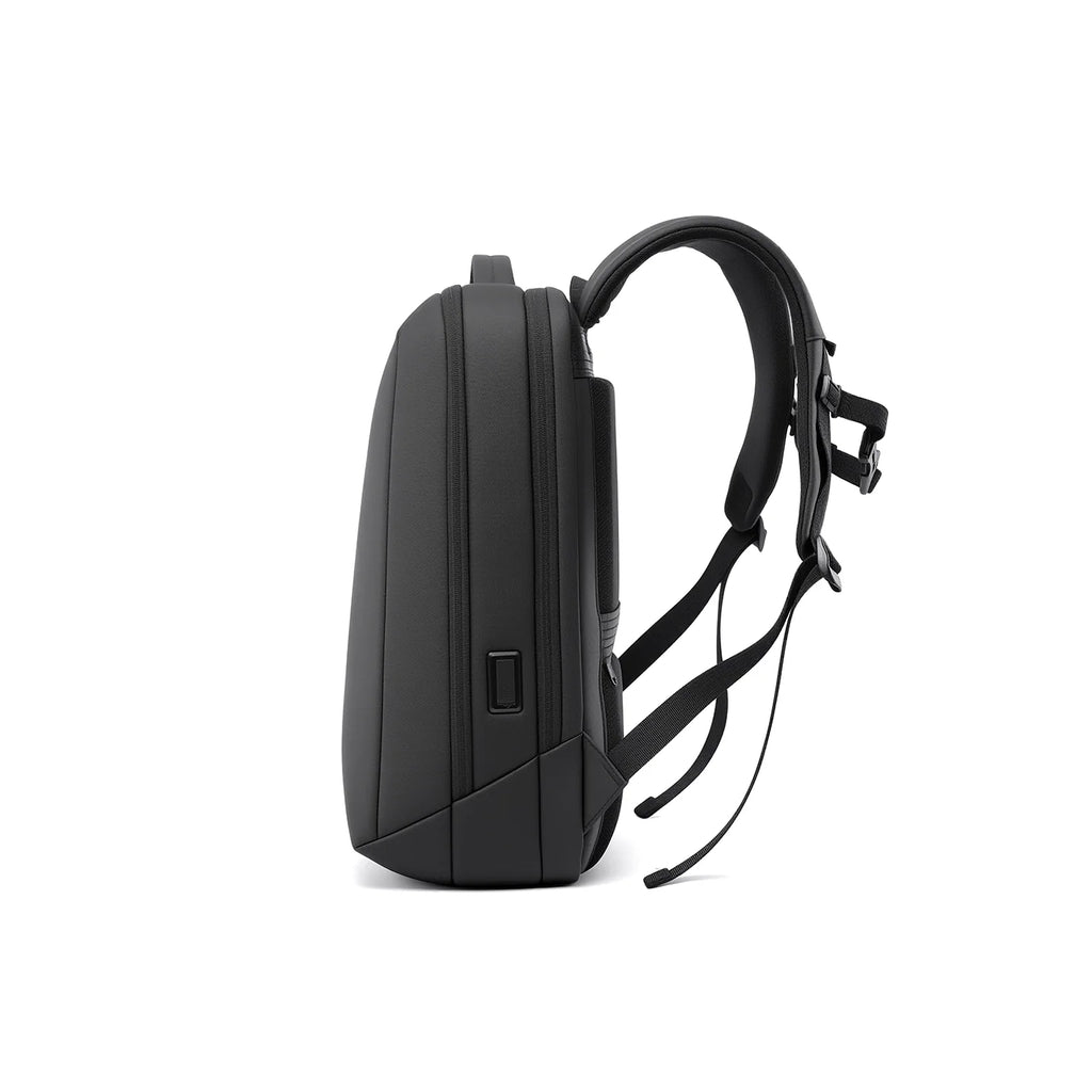 TechVault: 17.3 Inch Laptop Backpack with 900D Film-Protected Fabric for Professionals