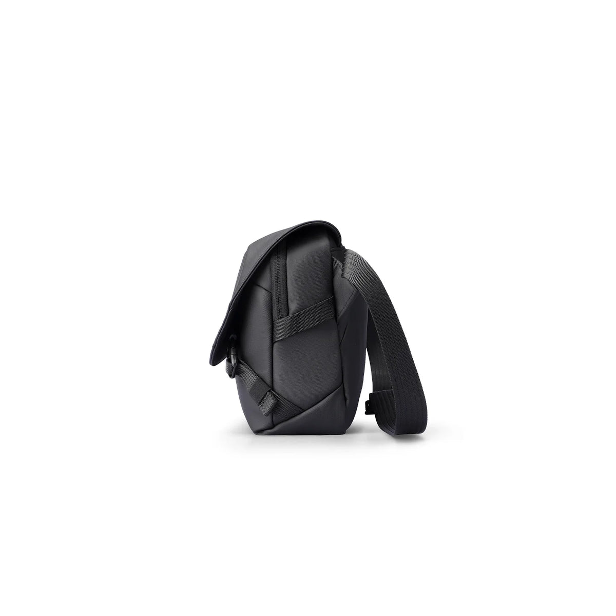 GameFlow: 500g Waterproof Switch Sling Bag for Urban Gamers