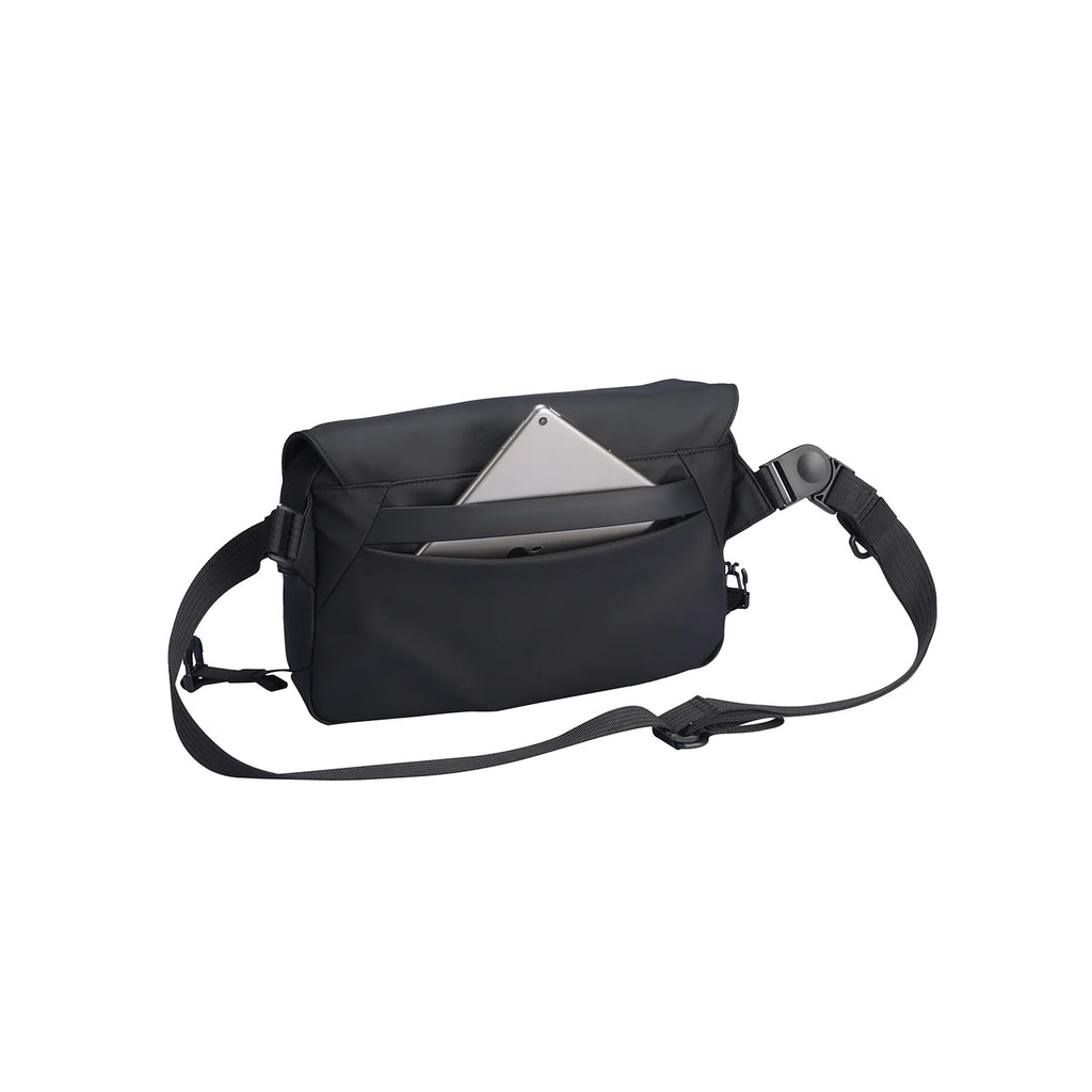 GameFlow: 500g Waterproof Switch Sling Bag for Urban Gamers