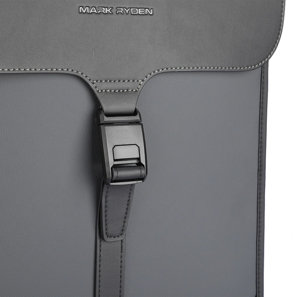MUKE I: School Style Classic Business Work Black Oxford Backpack