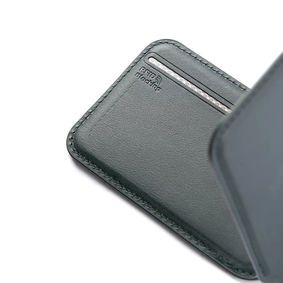 MagFold: Slim MagSafe Foldable Card Holder Wallet for Smart Everyday Carry