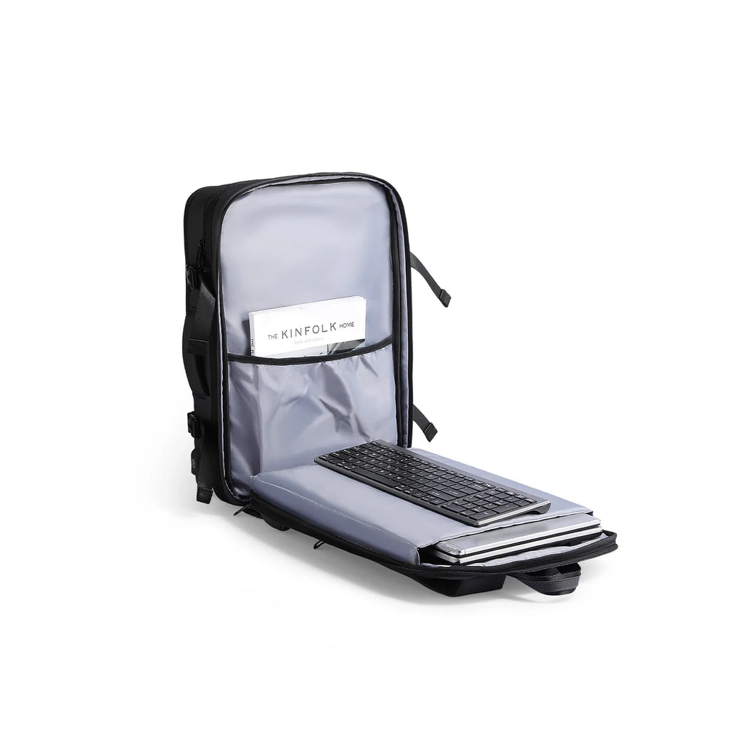 Pathrato: Multi-layered Compartments With Minimalistic Design Backpacks