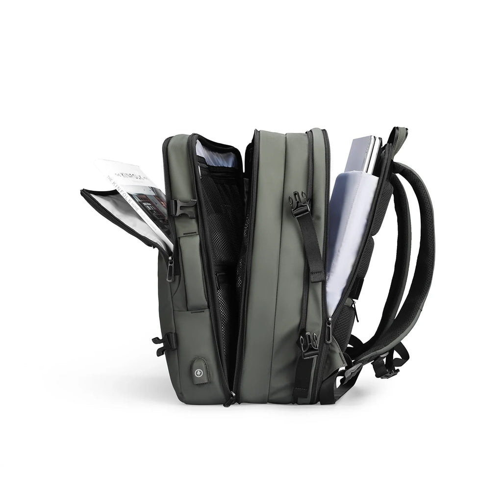 Pathrato: Multi-layered Compartments With Minimalistic Design Backpacks