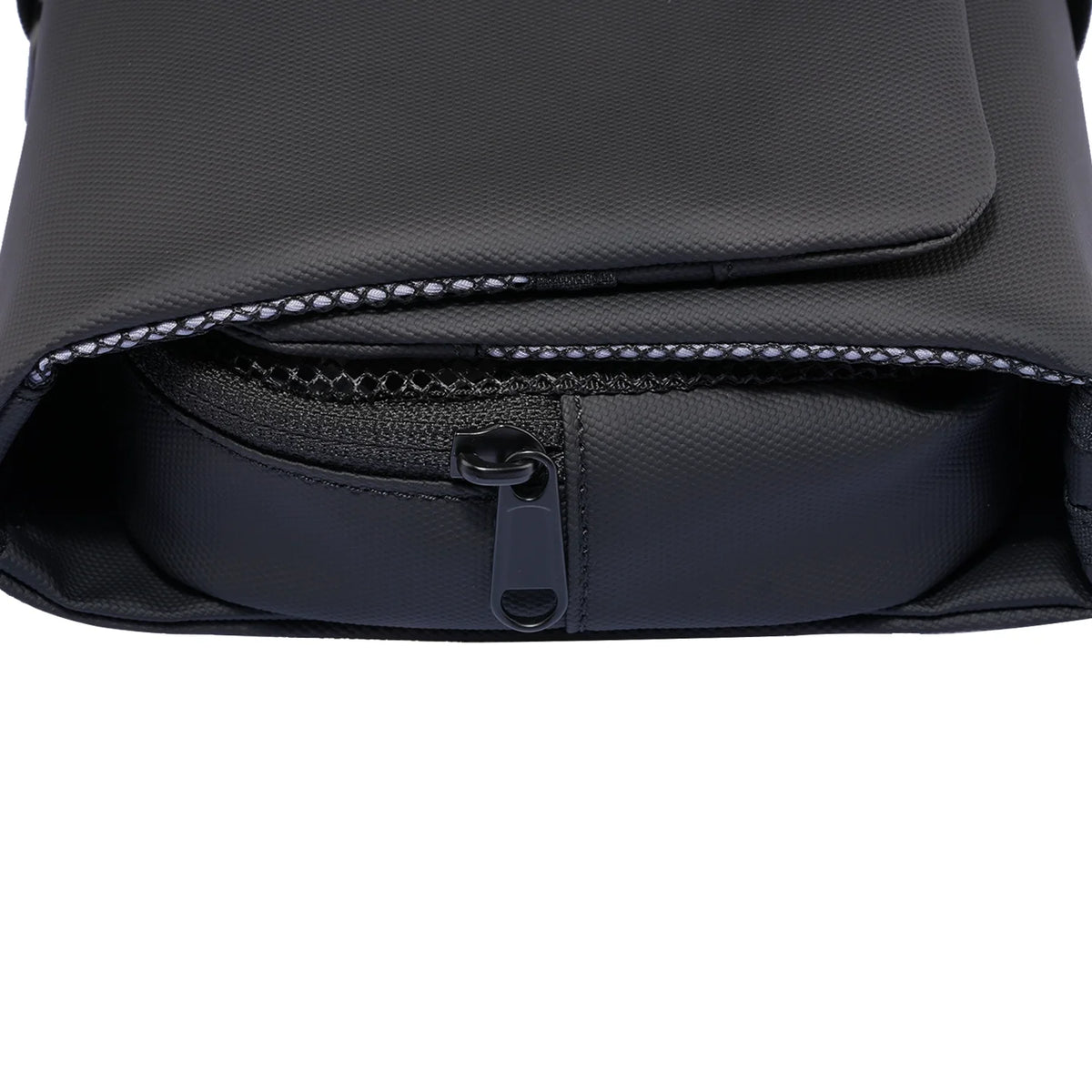 MagiClip: Wet-Dry Separate Toiletry Bag with Toothbrush Holder For Daily