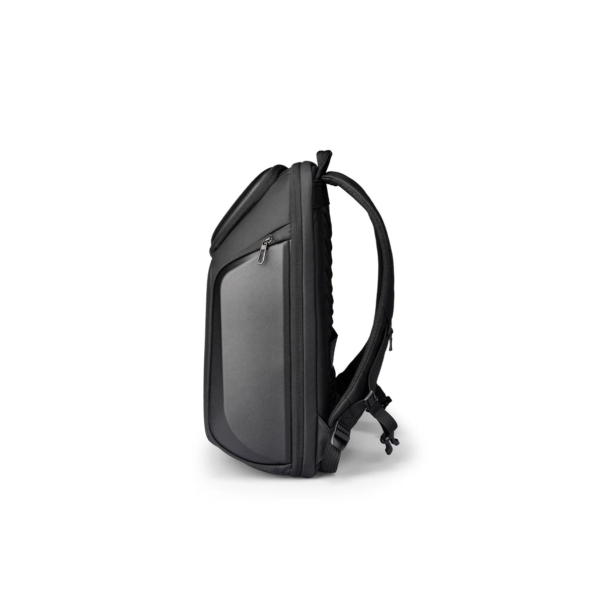 Polycom: Plan Your Day Comfortably With a Versatile Backpack