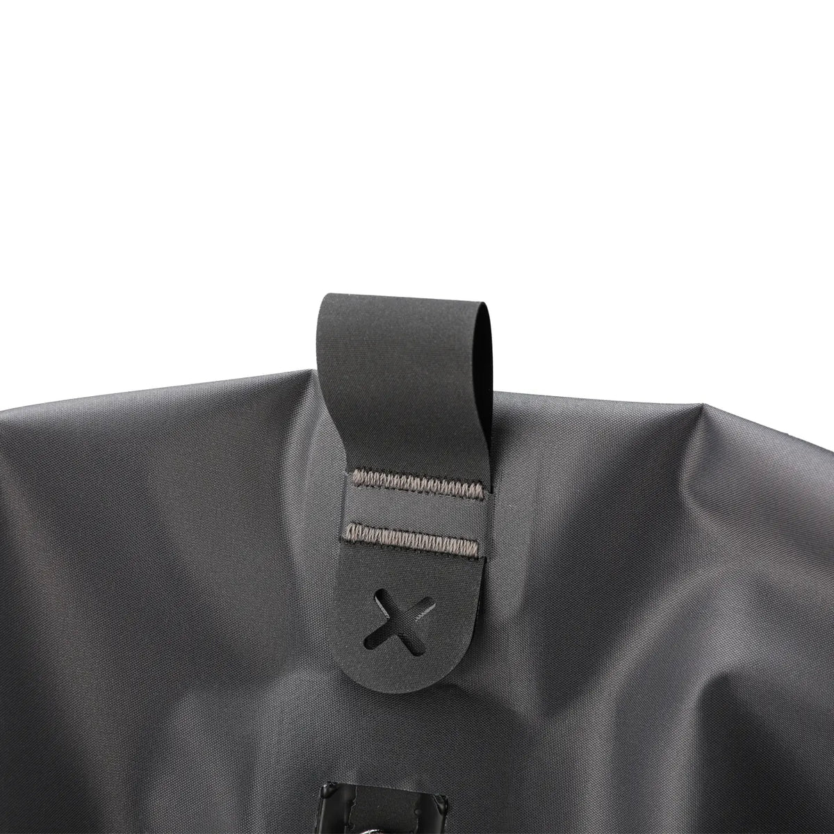 VacSpace Pro: Self-compressing Ziplock Bags Designed for Easy Organization of Clothing