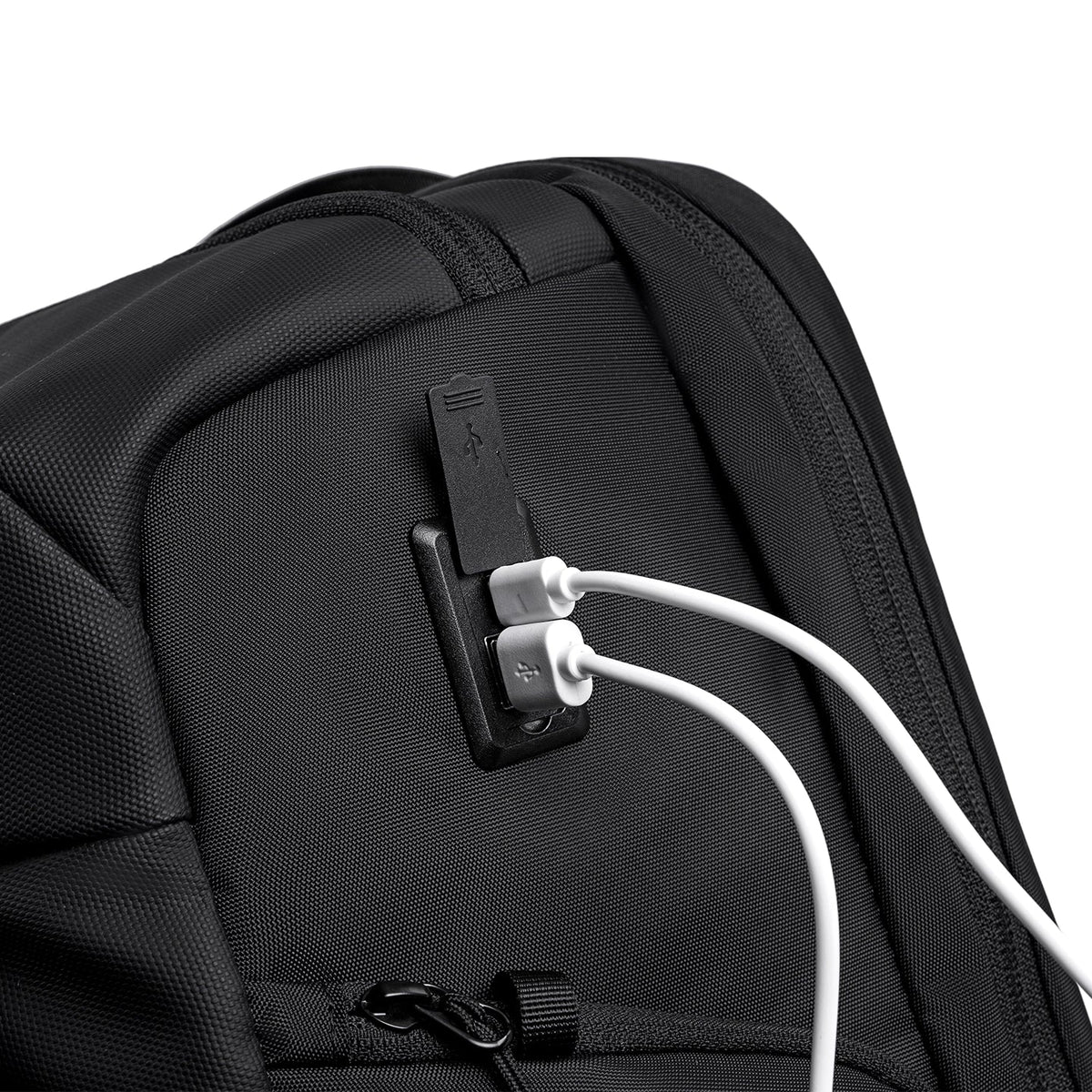 VanguardLock: Anti-Theft Laptop Backpack with Locking Zipper System
