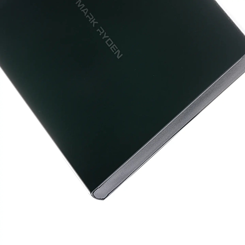 VaultPop: The Ultra-Thin Metal Card Holder For Protecting
