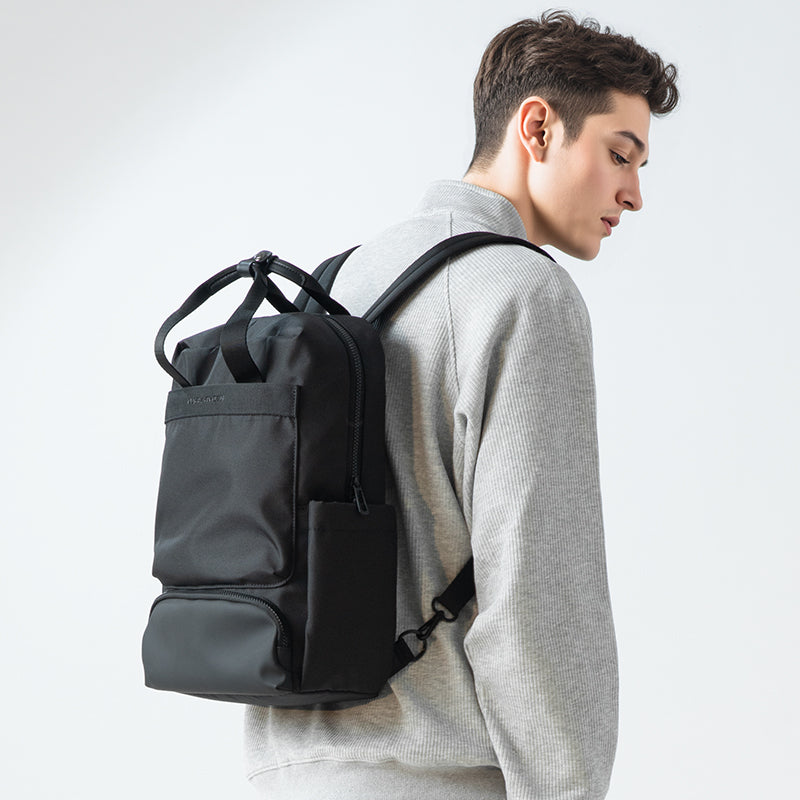 MarkRyden BreezePack black lightweight backpack with removable straps for modern travelers